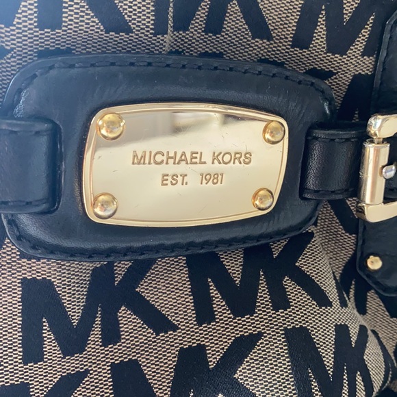 Vintage Michael Kors Bag - Picture 3 of 8